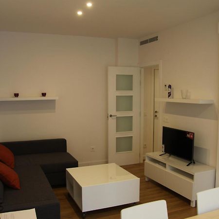 Apartamentos Hiedra Y Tapineria Mercado Central 발렌시아 외부 사진
