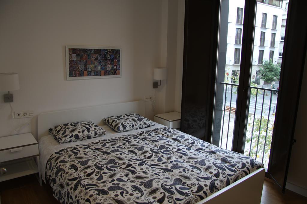 Apartamentos Hiedra Y Tapineria Mercado Central 발렌시아 외부 사진