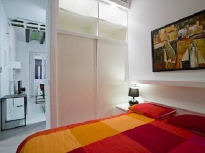 Apartamentos Hiedra Y Tapineria Mercado Central 발렌시아 외부 사진
