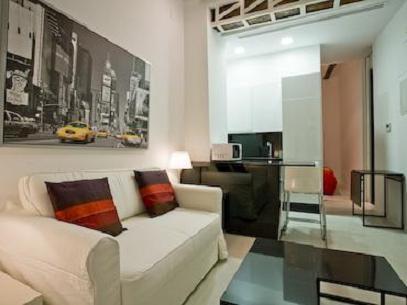 Apartamentos Hiedra Y Tapineria Mercado Central 발렌시아 외부 사진